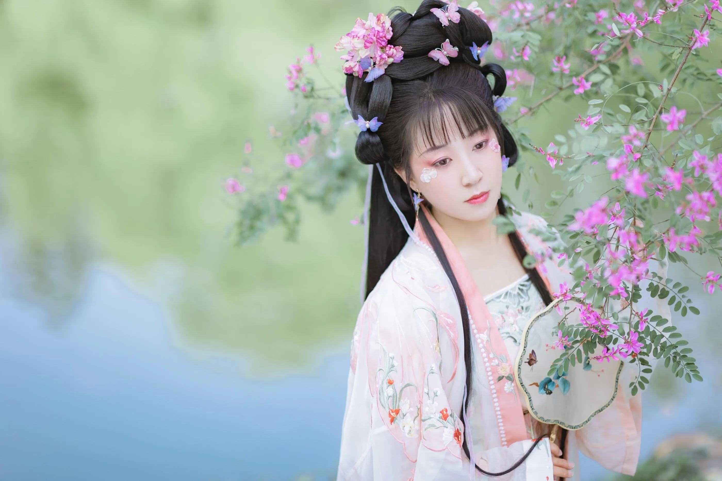 [艺图语] 2022.05.22 春日宴 V [32P]插图4